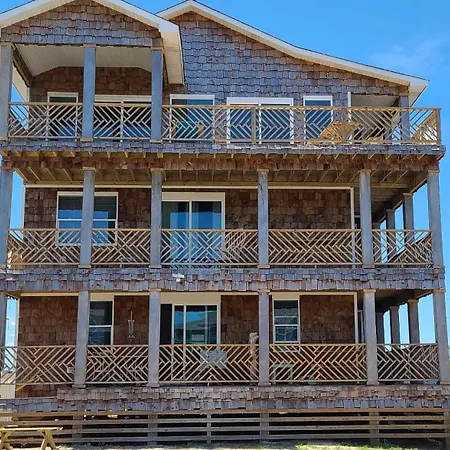 6812 Beach Rd, Semi Oceanfront, Pool, Hot Tub